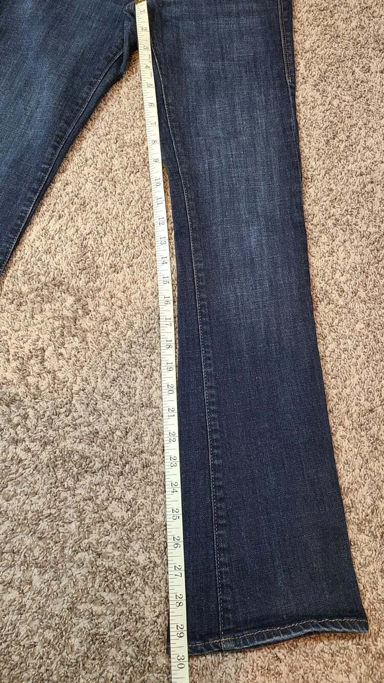Rock & Republic Kasandra Bootcut Blue Jeans Womens Size 2 M - Picture 7 of 9